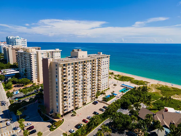 2000 S Ocean Blvd #2P — Photo 3