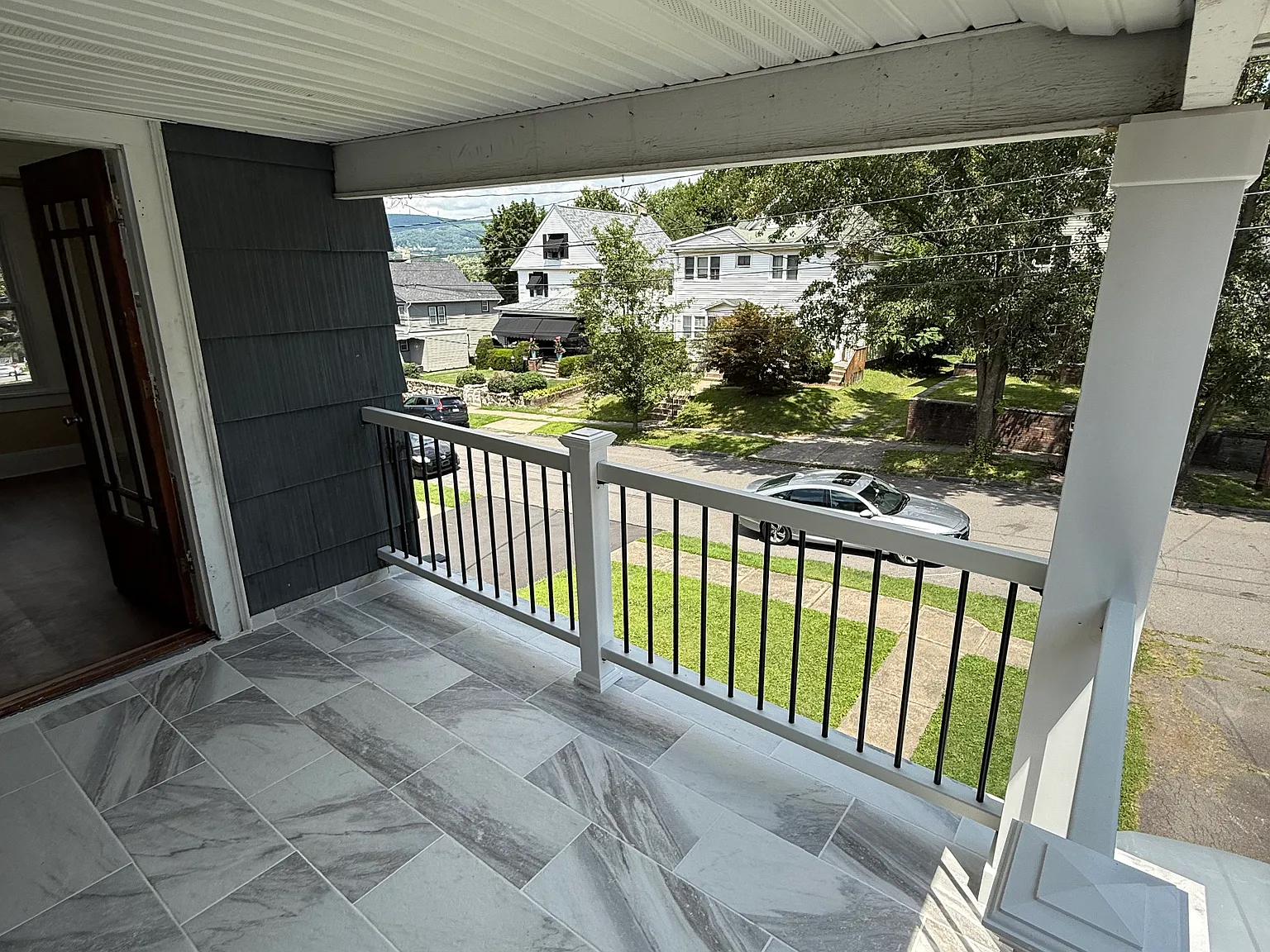 4 bed, 1.5 bath, 1200 sqft, $1,700 — Photo 4