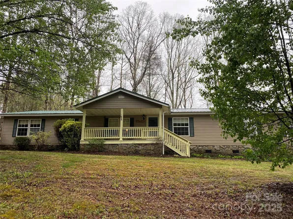 3213 Piedmont Rd, Morganton, NC 28655