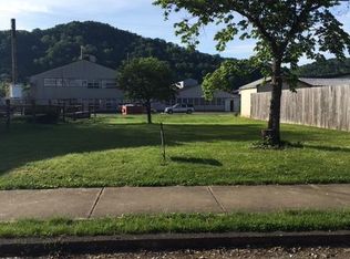 N 1st Ave, Paden City, WV 26159
