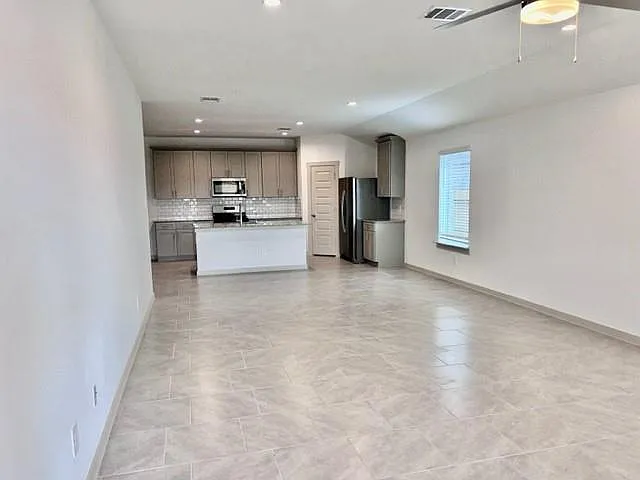 5026 Pine Haven Ln — Photo 4