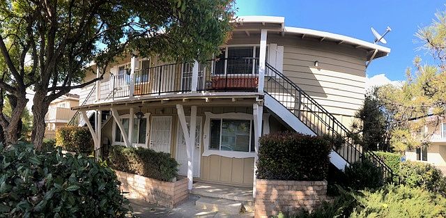 1st image of 695 Grand Coulee Ave APT 2