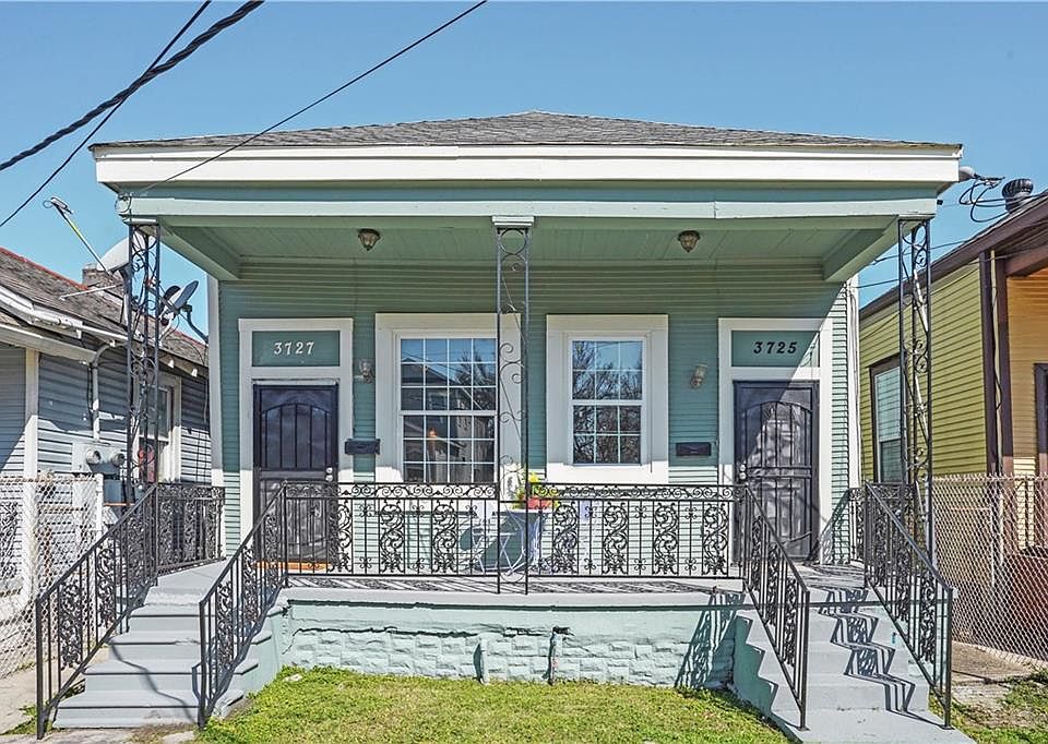1st image of 3725 Willow St #27