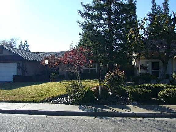5733 W. Judy Ct. - Front
