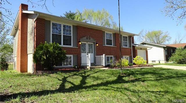 1st image of 402 Burncoate Dr