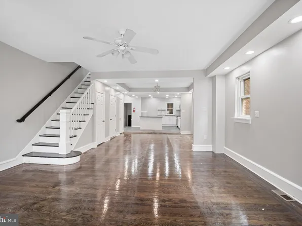1148 Magnolia Ave, Camden, NJ 08103