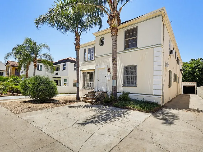 455 N Hayworth Ave — Photo 45