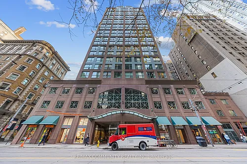 7 King St E #1211 Photo 1