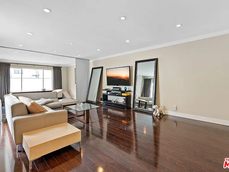 419 N Oakhurst Dr #203 — Photo 5