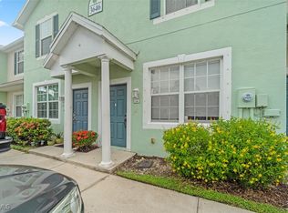 3646 Pine Oak Cir APT 105, Fort Myers, FL 33916