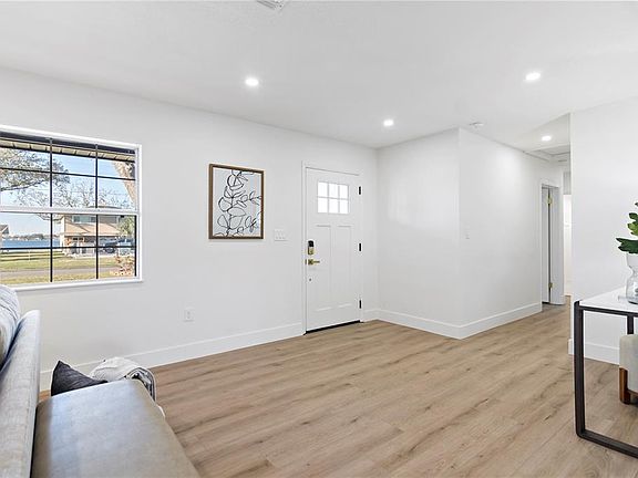 2nd image of 3000 Trentwood Blvd