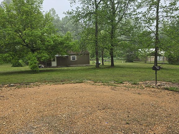 2nd image of 60 Tamera St