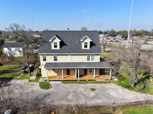 3808 Dover St, Houston, TX 77087