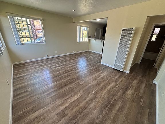 3rd image of 2553 Ulric St #2553