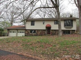 1412 S 3rd Ave, Ozark, MO 65721