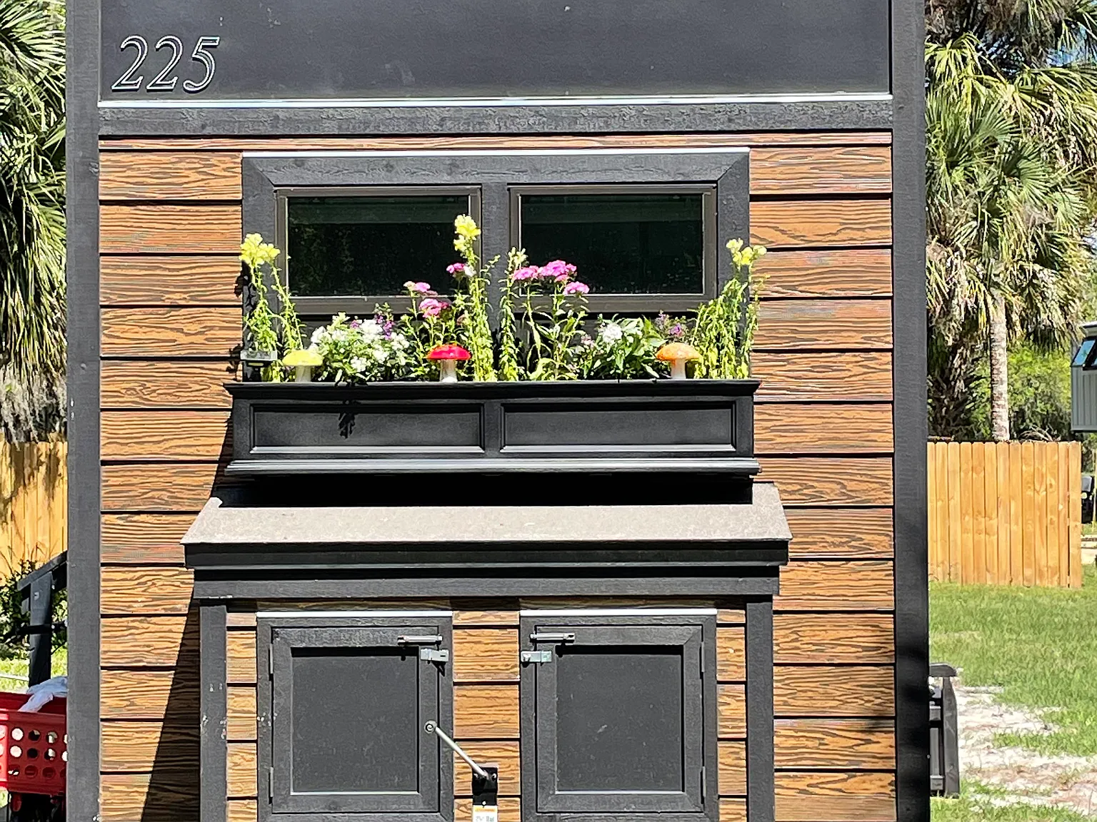 2 bed, 280 sqft, $1,700 — Photo 1