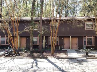 6905 SW 44th Ave, Gainesville, FL 32608