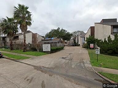 3rd image of 8318 Augustine Dr #29