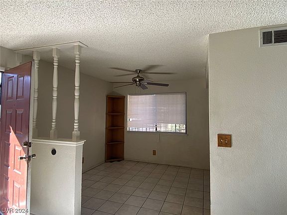 4th image of 4350 Sanderling Cir Unit 69