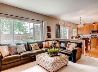 1030 Thornbury Pl, Highlands Ranch, CO 80129