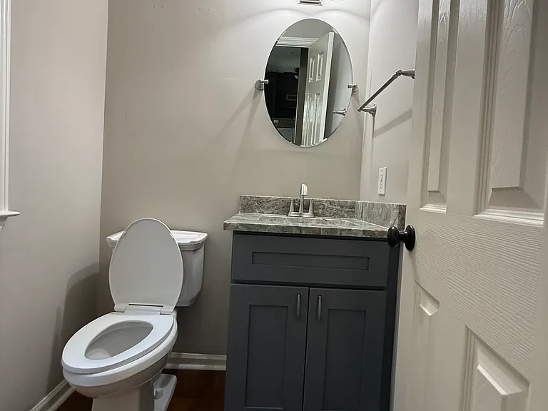 6720 Wolford Ct — Photo 11
