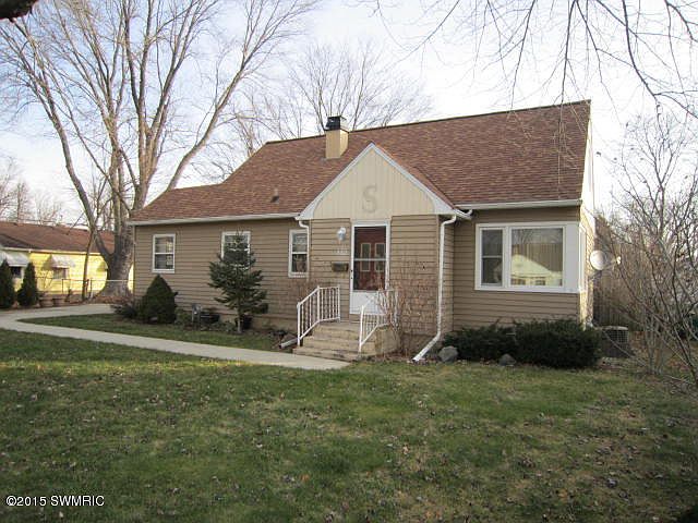 1st image of 332 Briarwood Ln