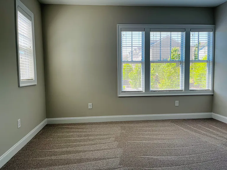 350 Braeden Way — Photo 15