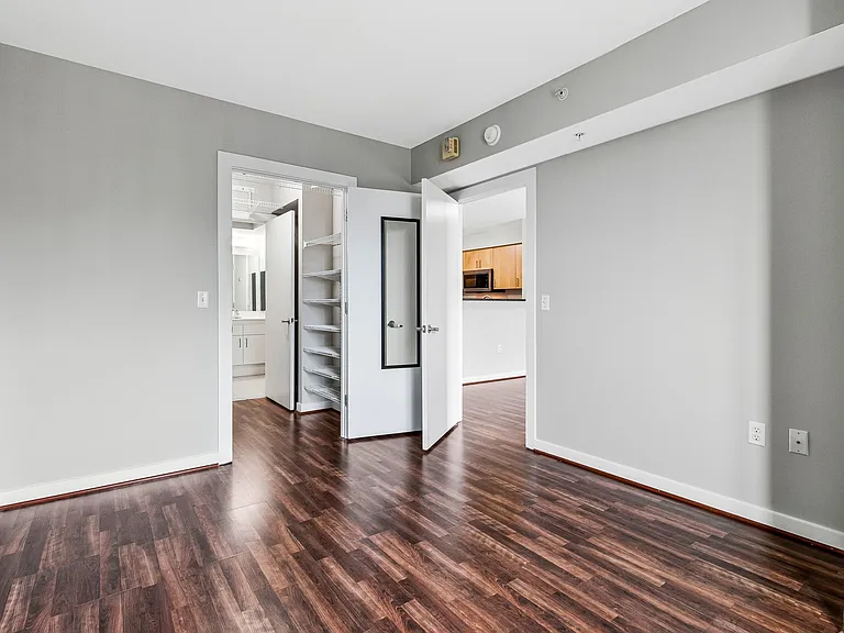 1000 New Jersey Ave SE #916 — Photo 16