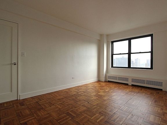 5th image of 385 W 145th St #6C4