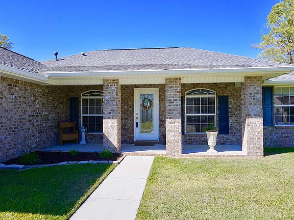 2nd image of 1942 Larkspur Cir