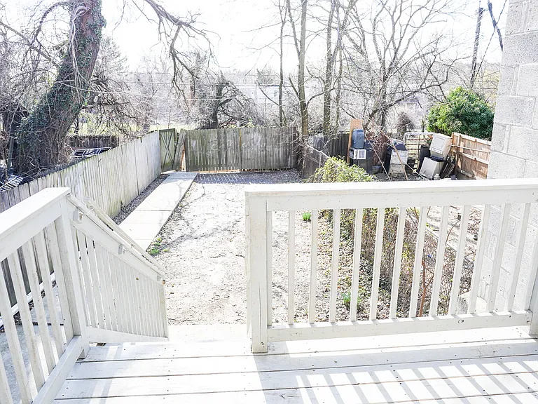 Reisterstown Rd — Photo 13