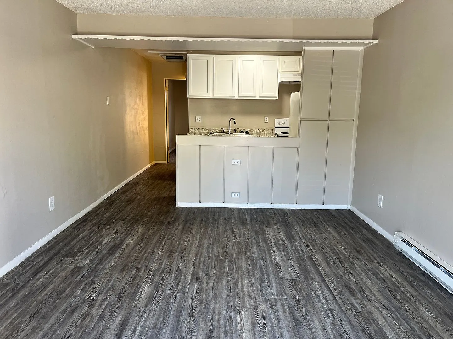 Campbell Plaza Garden Apartments — Photo 3
