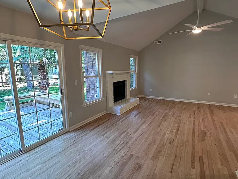 Dining nook