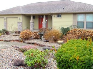 2704 Tweed Ct, Kelso, WA 98626