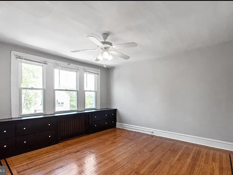 5714 N 20th St — Photo 14