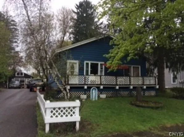 108 Prospect St, Canastota, NY 13032