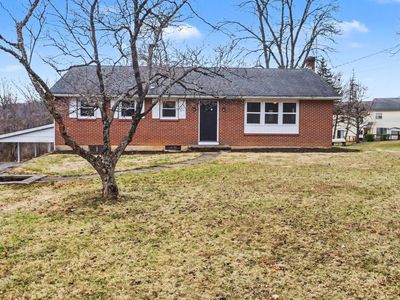 155 Zieglerville Rd, Schwenksville, PA, 19473