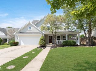 9722 Indigo Ln, Fishers, IN 46038