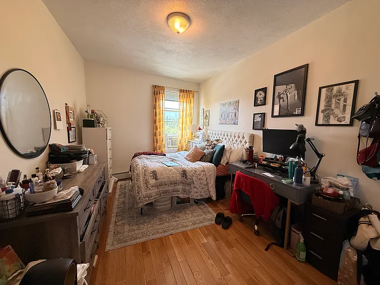 551 Somerville Ave #4 — Photo 9