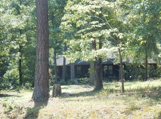 10 Price Dr E, Locust Grove, GA 30248