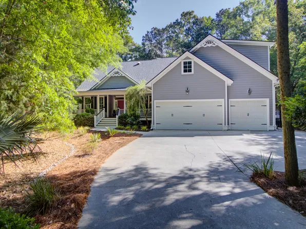 3798 Saint Ellens Dr, Mount Pleasant, SC 29466