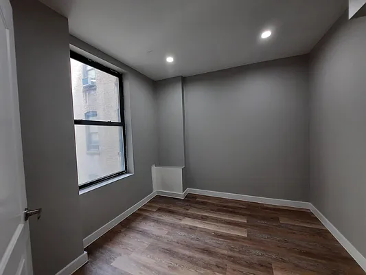 Rented by BRICK & GALO REALTY CORP | media 12