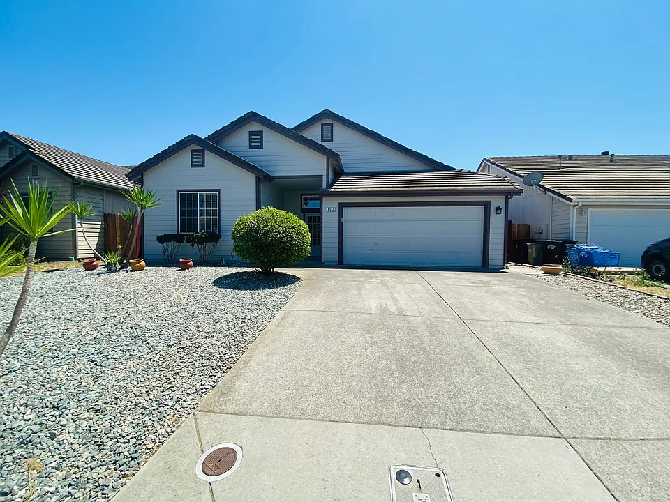 8552 Charente Way