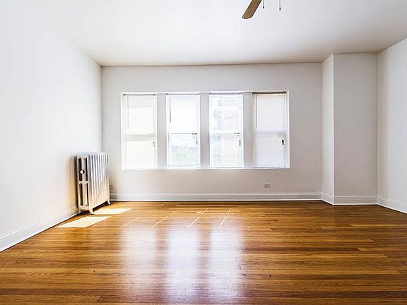 2nd image of 7920 S Evans Ave #3E