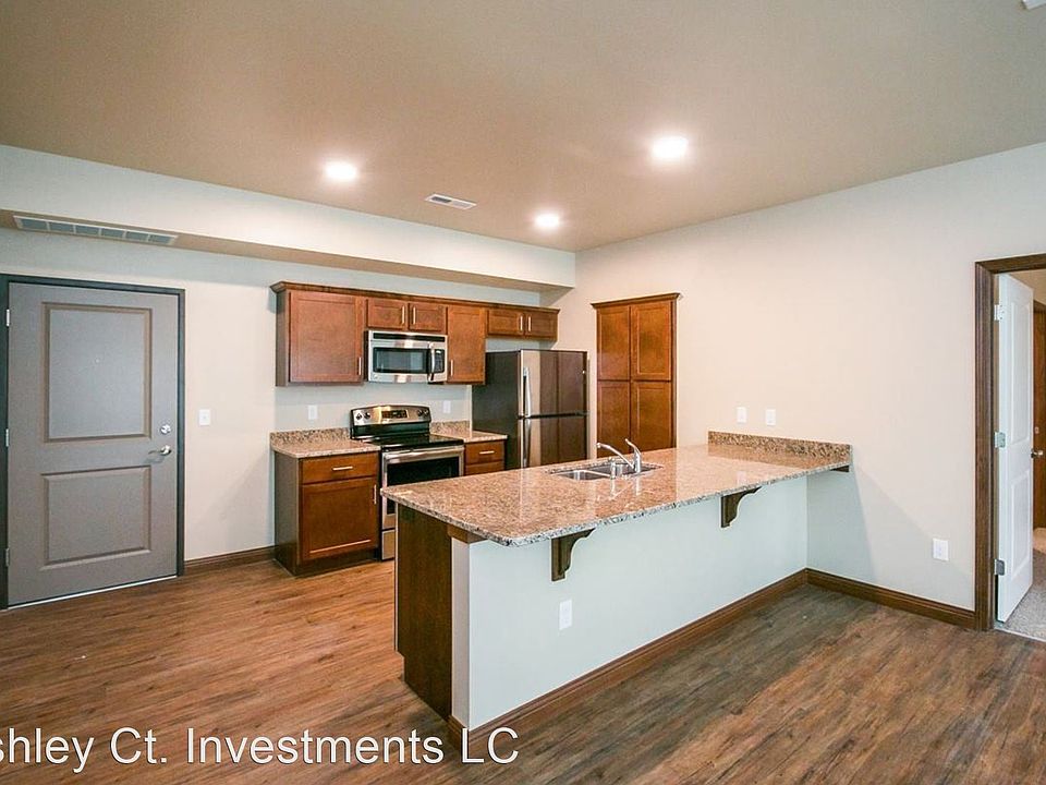 1st image of 405 Ashley Ct Unit 108