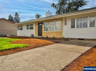 4672 Sunnyview Rd NE, Salem, OR 97305