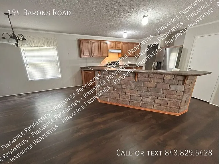 194 Barons Rd — Photo 16