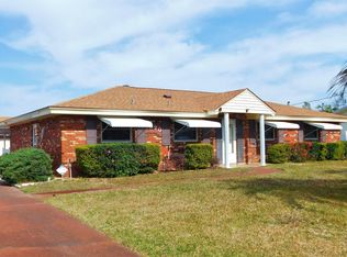 1020 Oxford Dr, Panama City, FL 32405