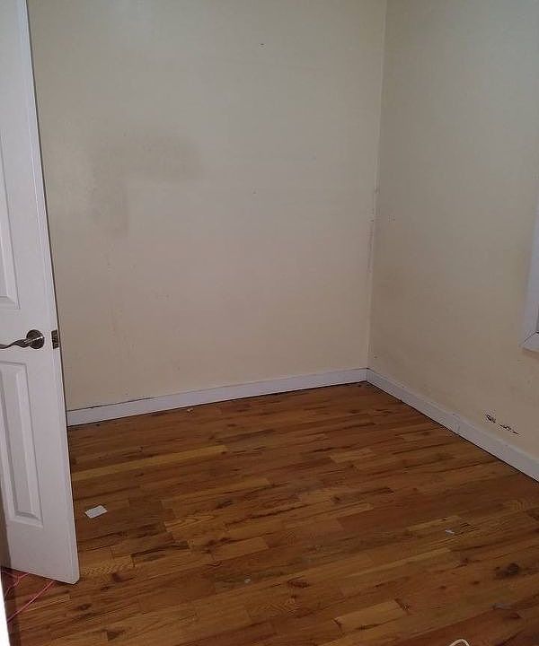 1st image of 3017 Newkirk Ave APT 2