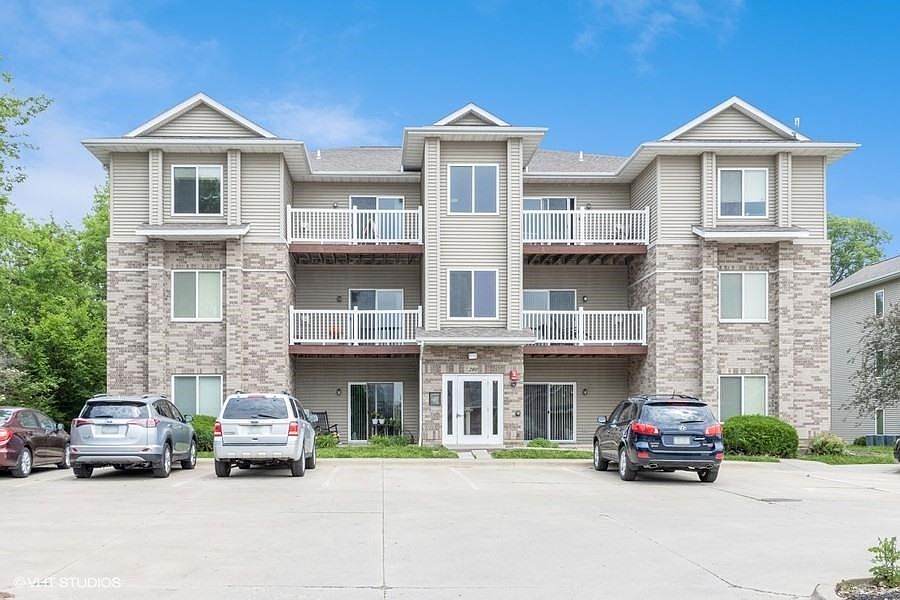 240 Sadler Lane Apartments North Liberty, IA Zillow